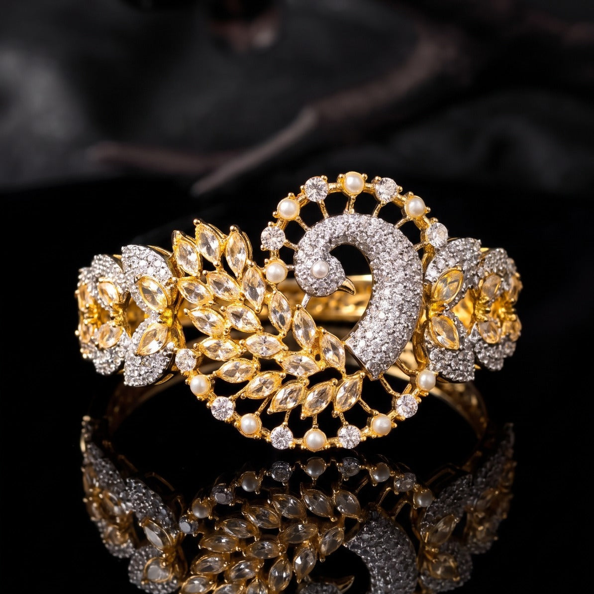 Glamorous Design Gold Plated Crystal Stones Bangle for Girls/Women
