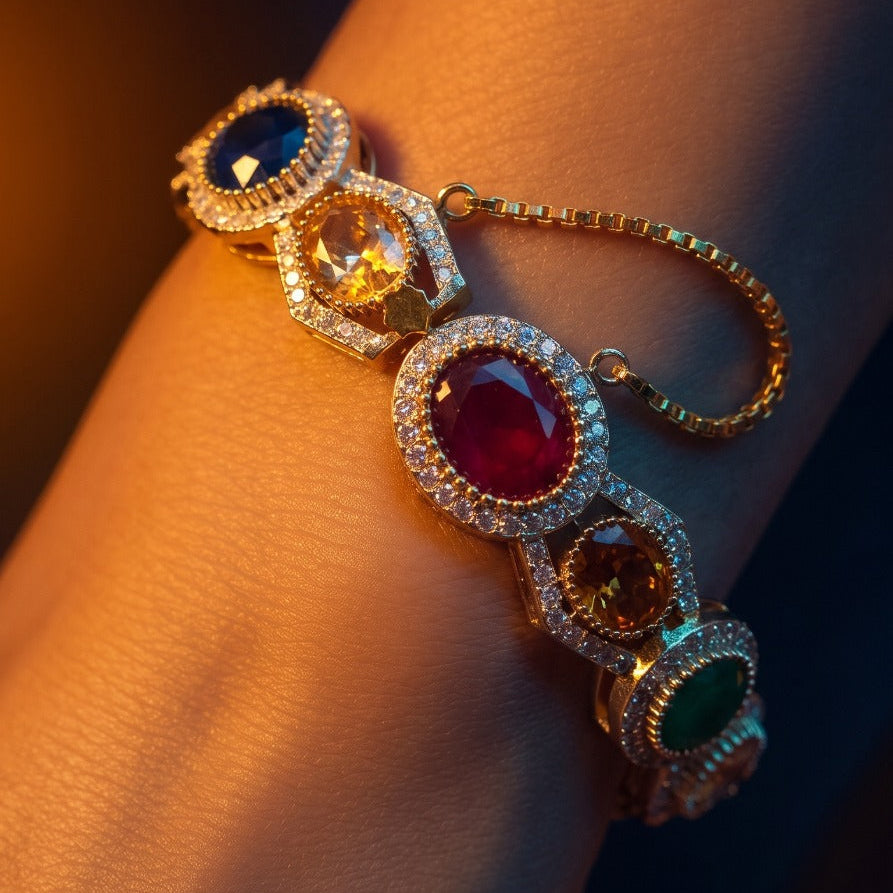 Luxury Design Gold Plated Crystal Stones Bangle for Girls/Women