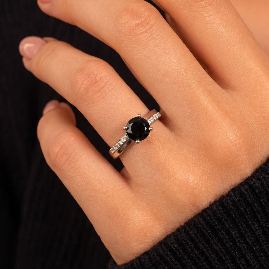 Dazzling Design Silver Plated Crystal Stones Ring For Girls/Women