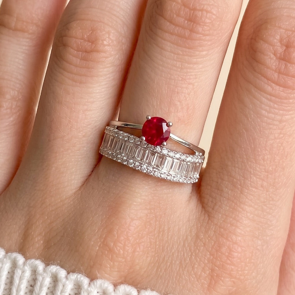 Sparkling Design Silver Plated Crystal Stones Ring For Girls/Women