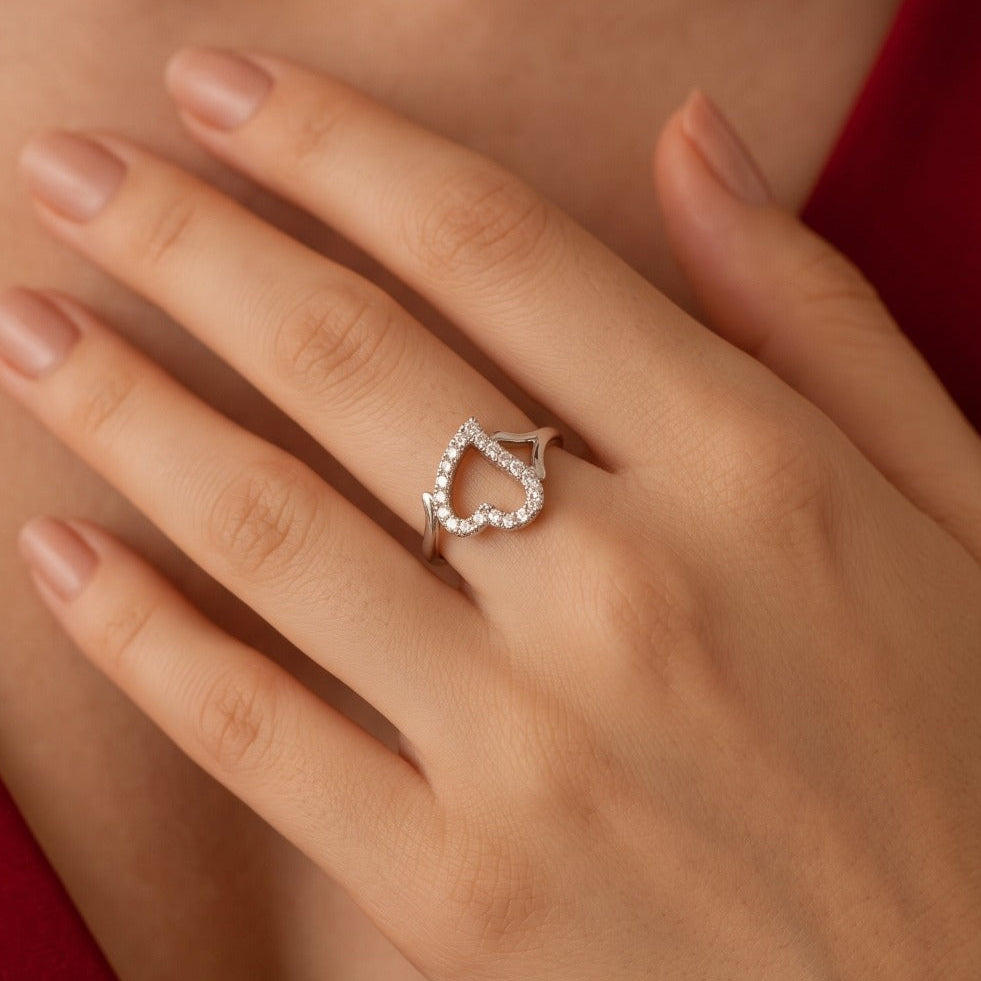 Gorgeous Unique Design Crystal Stones Ring For Girls/Women
