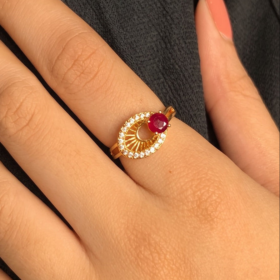 Stylish Design Gold Plated Crystal Stones Ring For Girls/Women