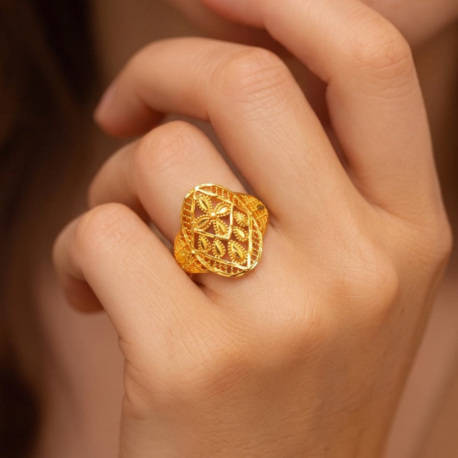 Gorgeous Unique Design Gold Plated Ring For Girls/Women