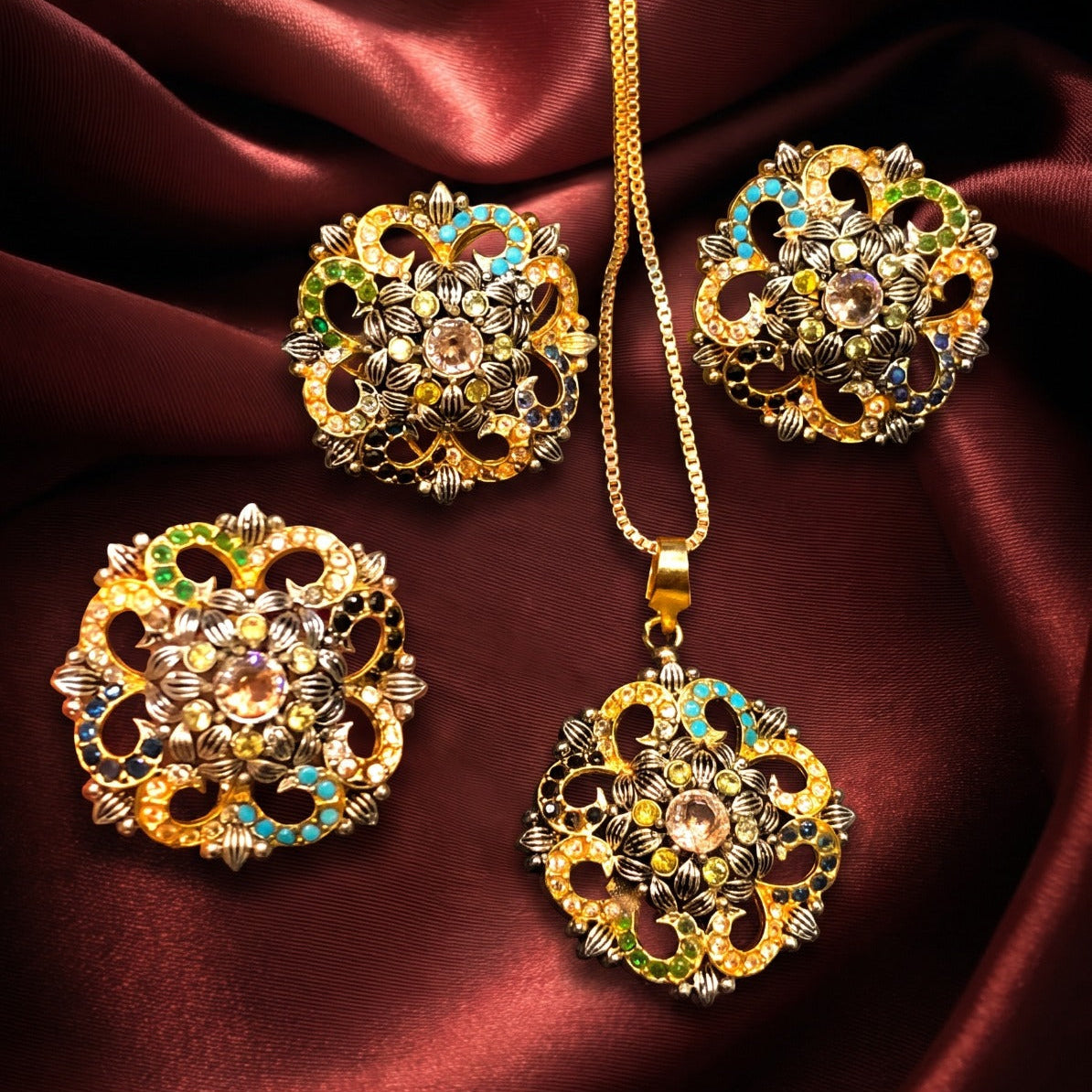 Charming Design Gold Plated Crystal Stones Necklace Set for Girls/Women