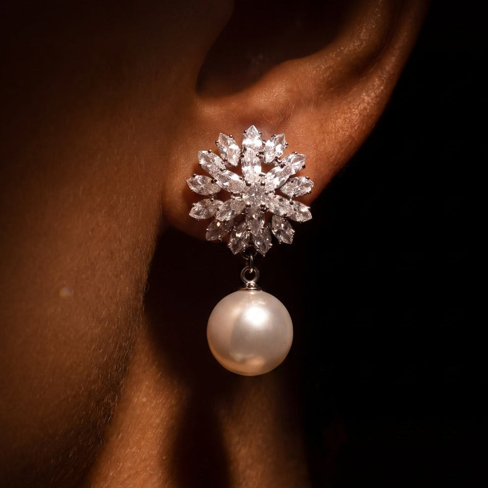 Beautiful Unique Design Crystal Stones Earrings For Girls/women