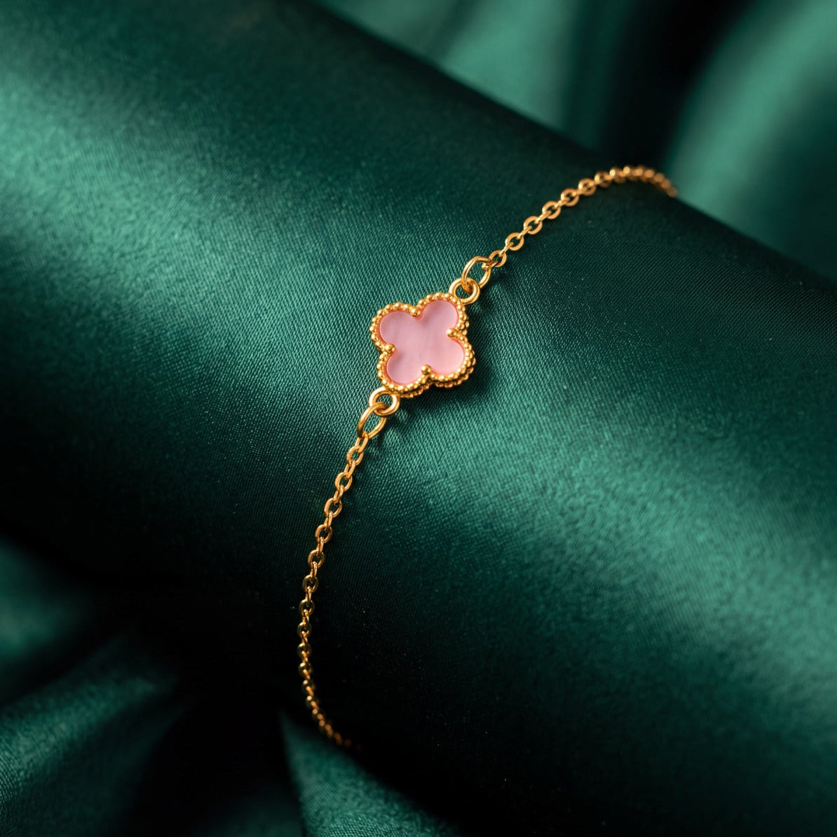 Glamorous Unique Design Gold Plated Bracelet For Girls/Women