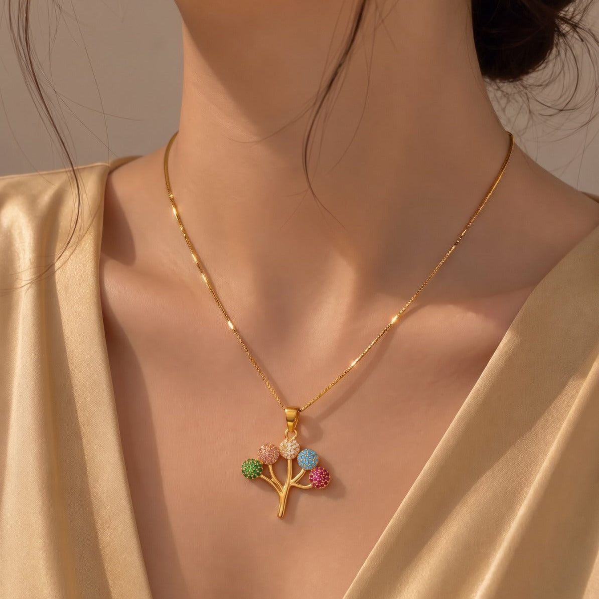 Charming Design Gold Plated Crystal Stones Pendant For Girls/Women