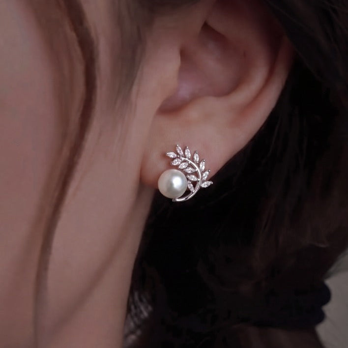 Sparkling Unique Design Crystal Stones Earrings For Girls/women