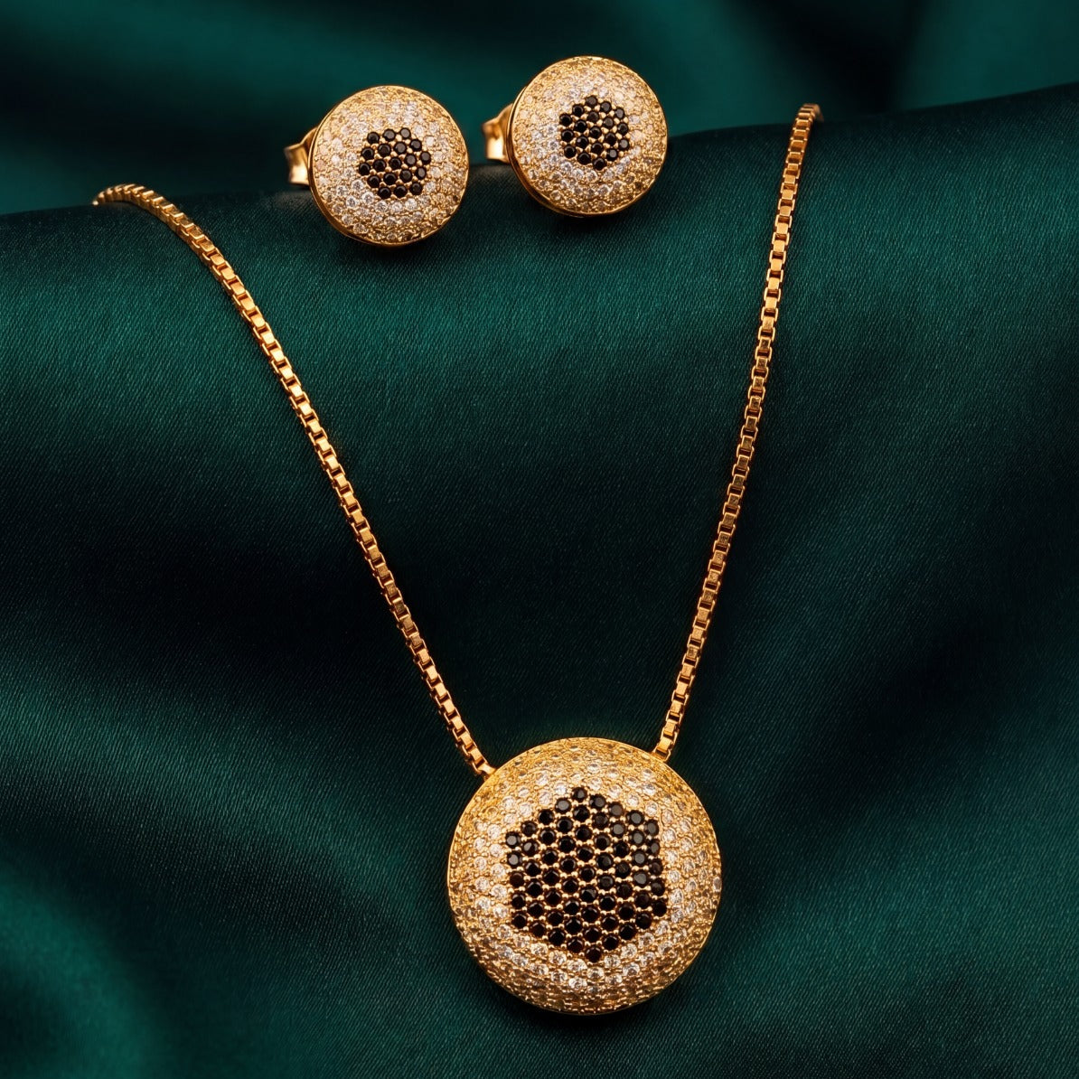 Beautiful Design Gold Plated Crystal Stones Necklace Set for Girls/Women