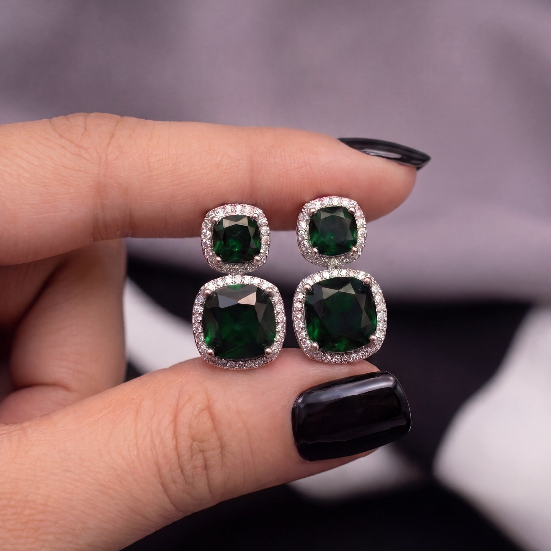 Dazzling Design Silver Plated Crystal Stones Earrings For Girls/women