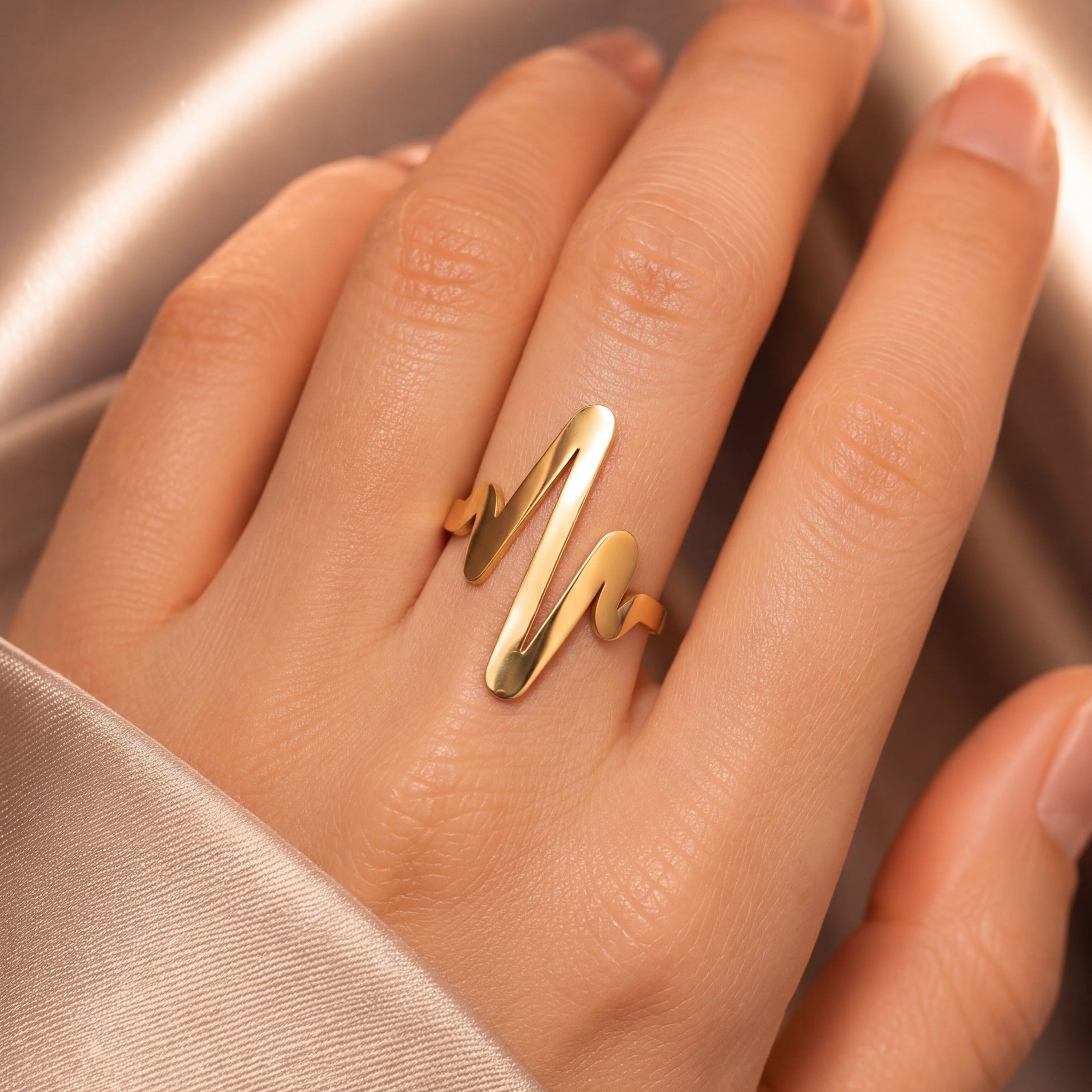 Stylish Unique Design Gold Plated Ring For Girls/Women