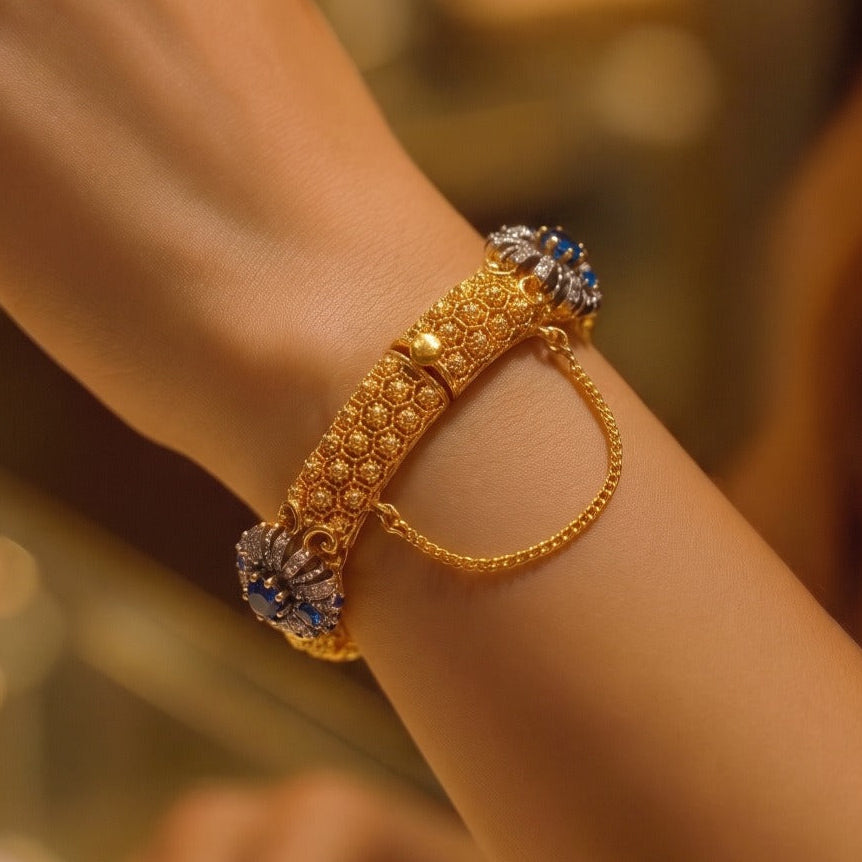 Beautiful Design Gold Plated Crystal Stones Bangle for Girls/Women