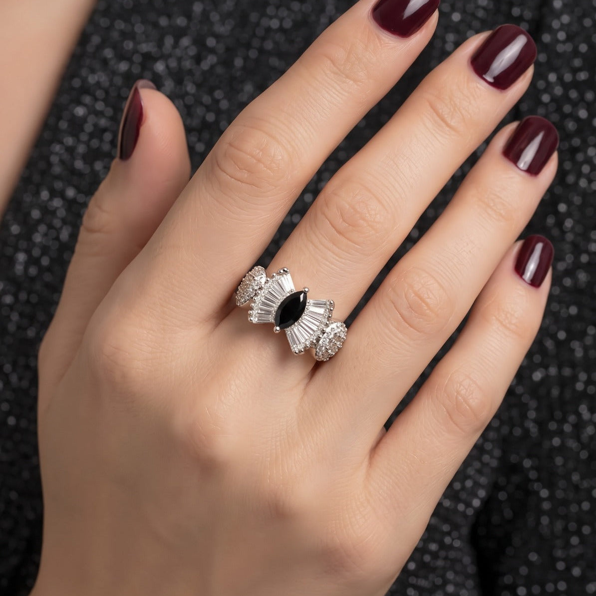 Elegant Design Silver Plated Crystal Stones Ring For Girls/women