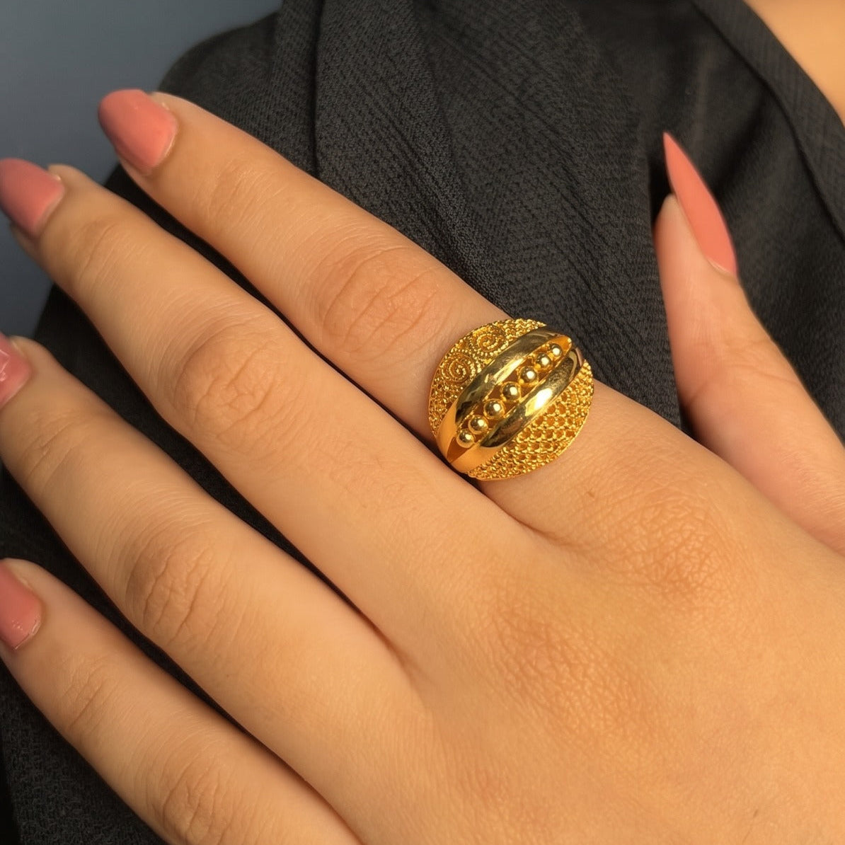 Fancy Unique Design Gold Plated Ring For Girls/women
