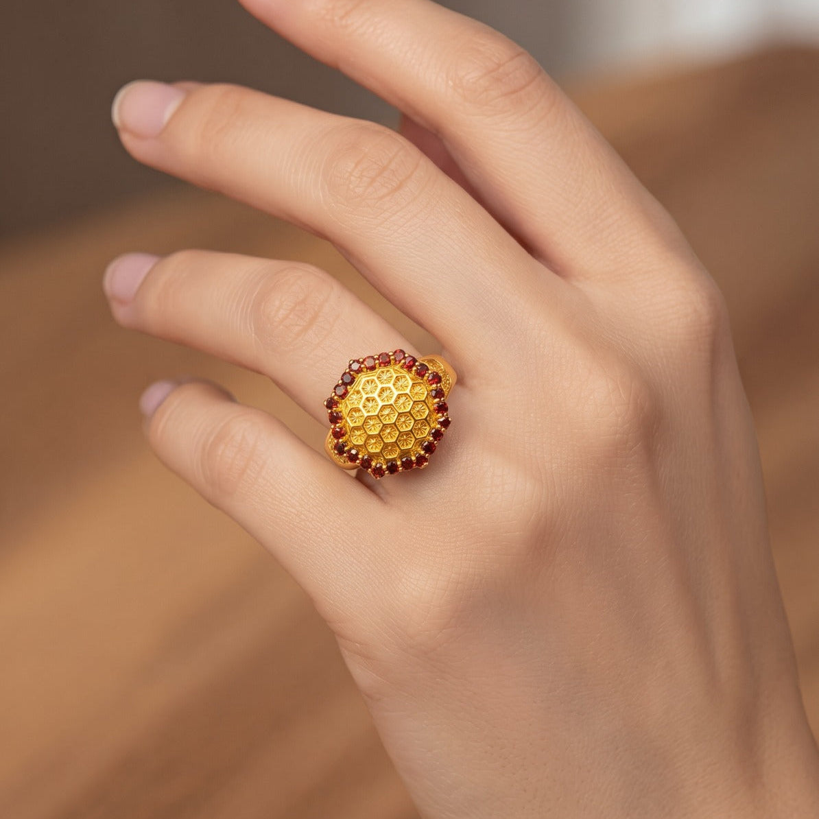 Luxury Design Gold Plated Crystal Stones Ring For Girls/women