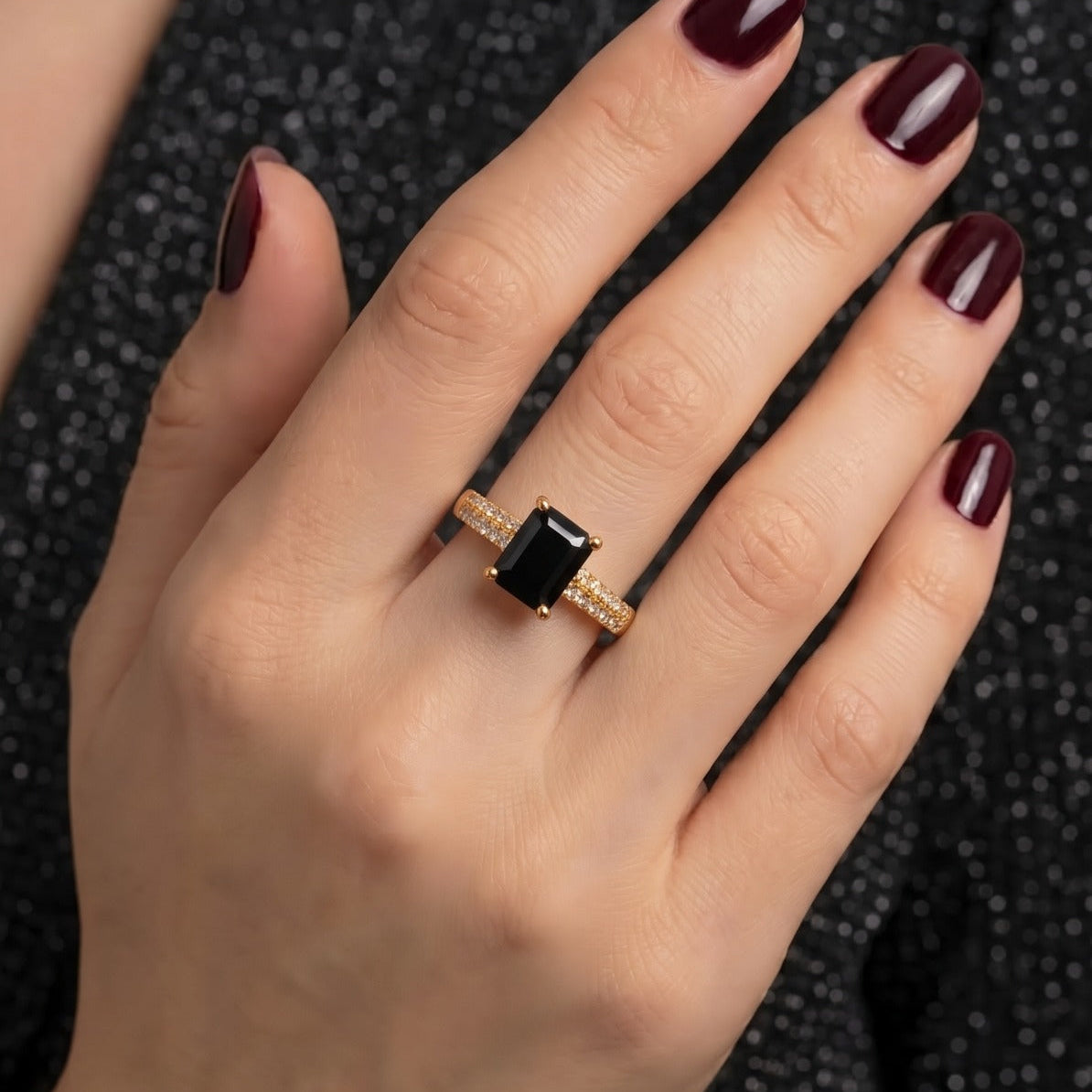 Gorgeous Unique Design Gold Plated Crystal Stones Ring For Girls/women