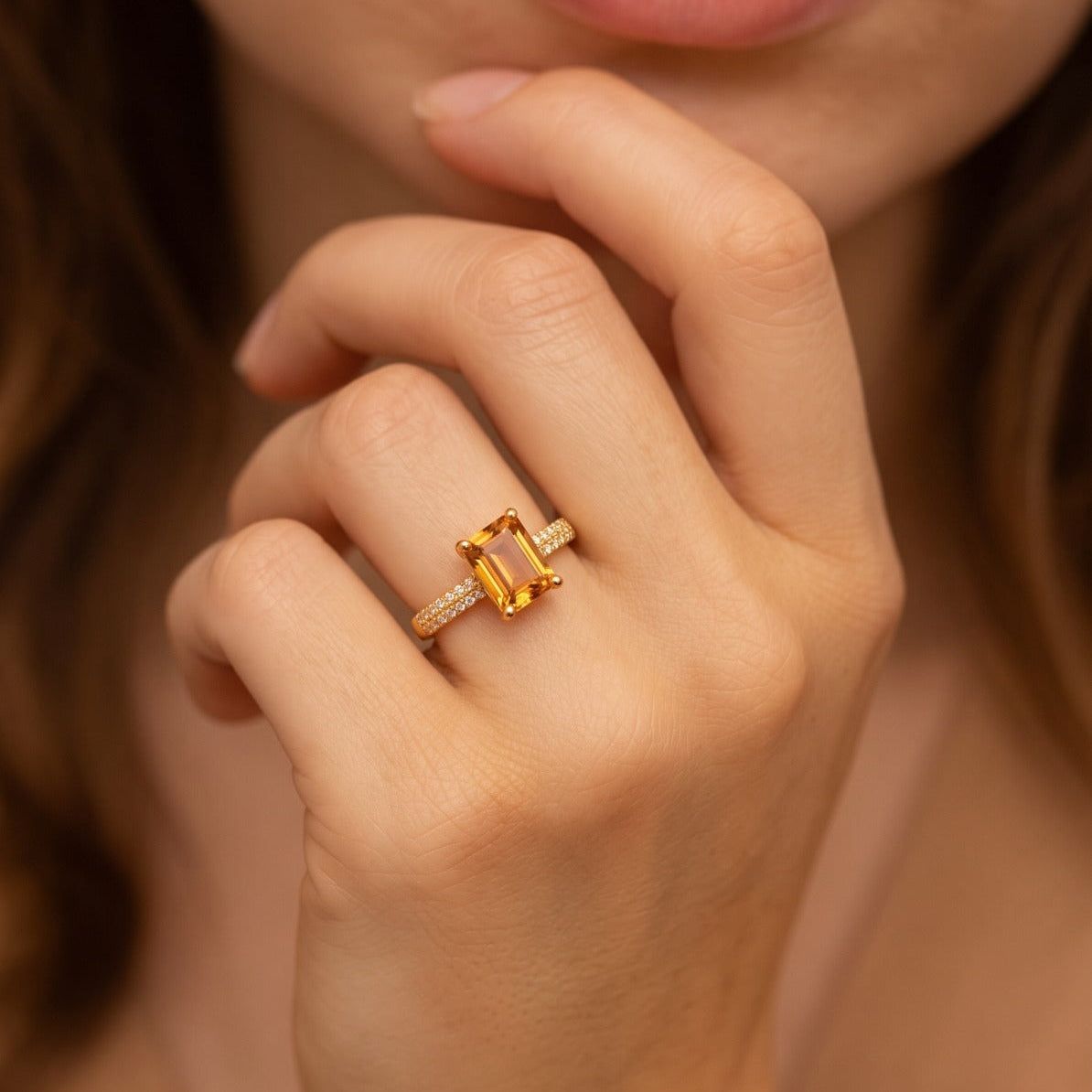 Gorgeous Unique Design Gold Plated Crystal Stones Ring For Girls/women