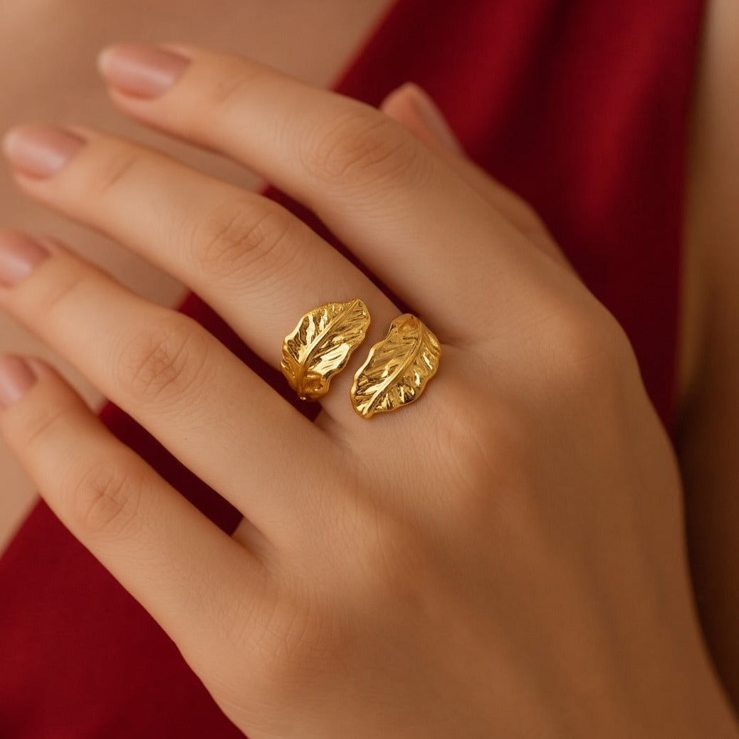 Charming Design Gold Plated Ring For Girls/Women