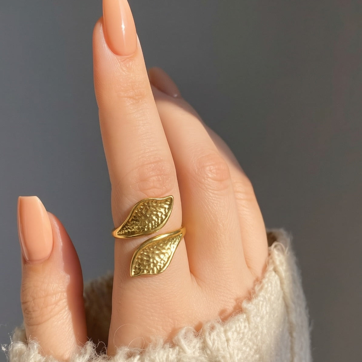 Beautiful  Design Gold Plated Ring For Girls/Women