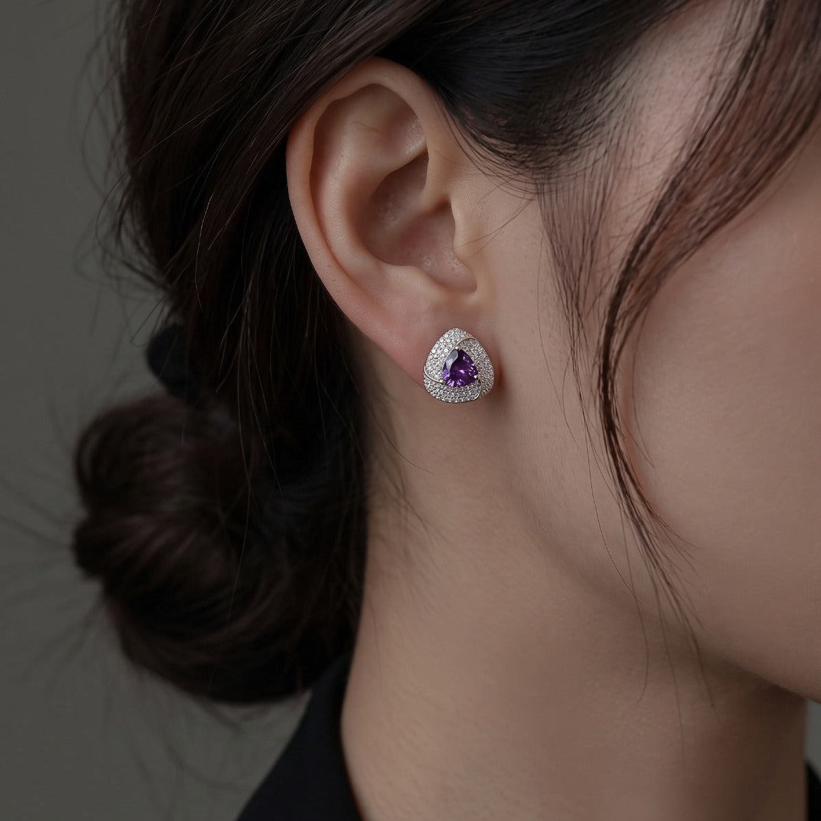 Beautiful Design Silver Plated Crystal Stones Earring For Girls/Women