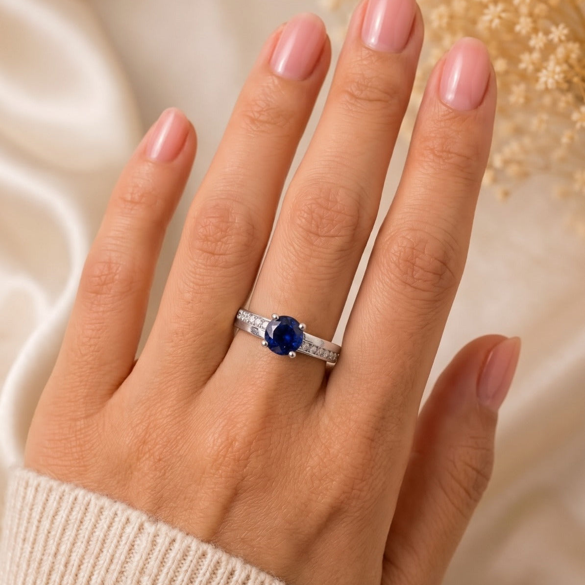 Sparkling Design Gold Plated Crystal Stones Ring For Girls/women