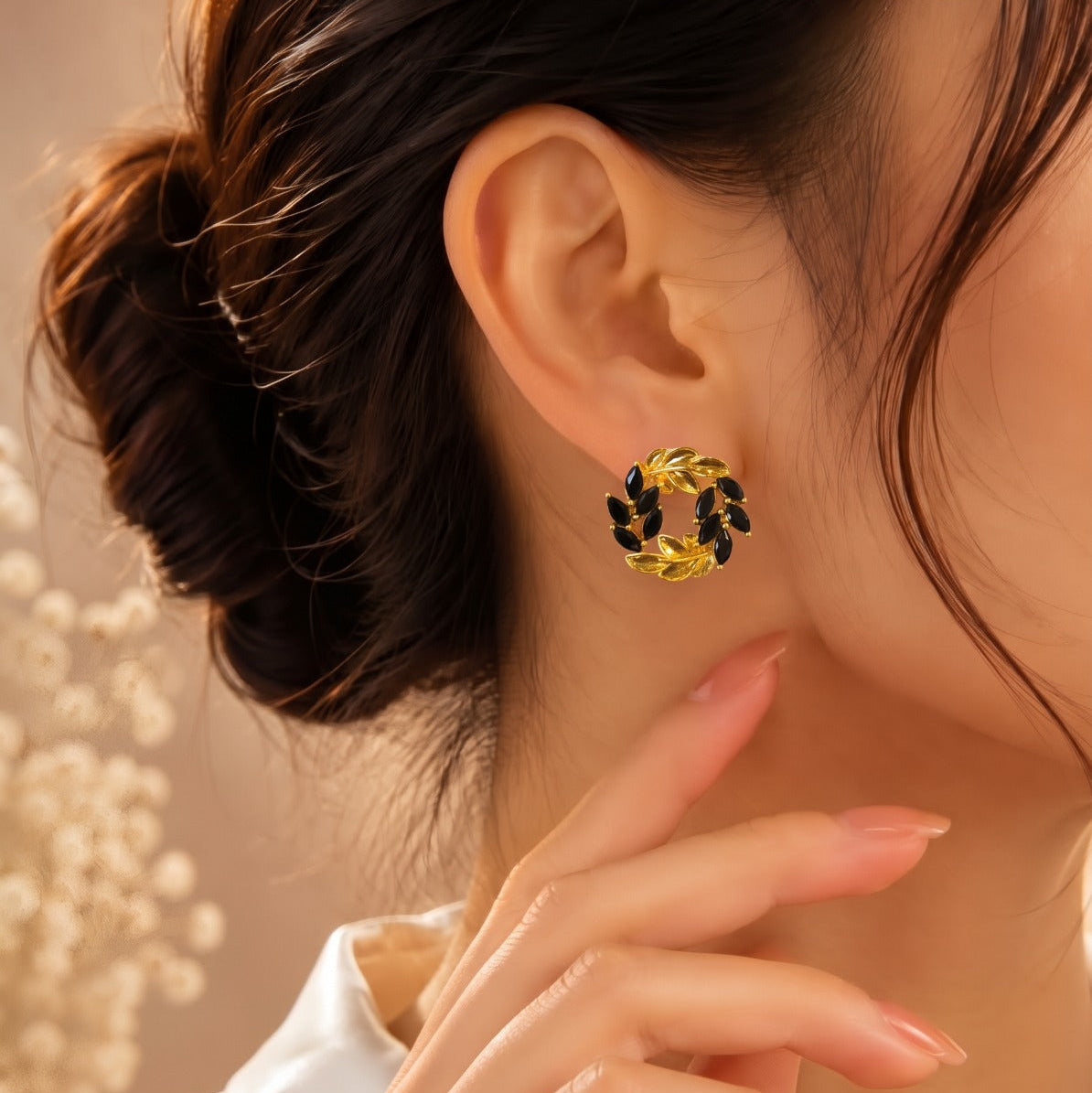 Gorgeous Design Gold Plated Crystal Stones Earrings For Girls/Women