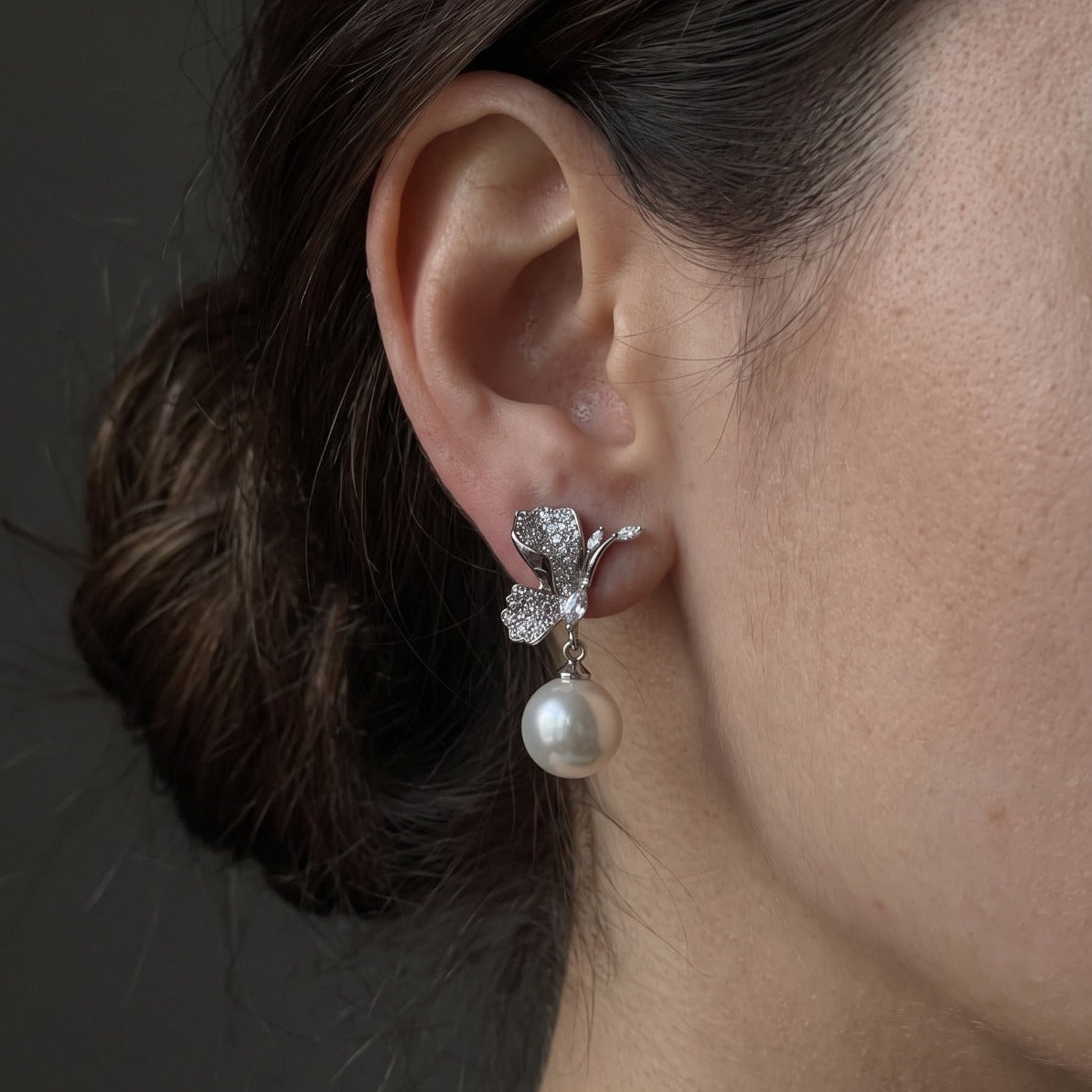 Charming Unique Design Crystal Stones Earrings For Girls/Women