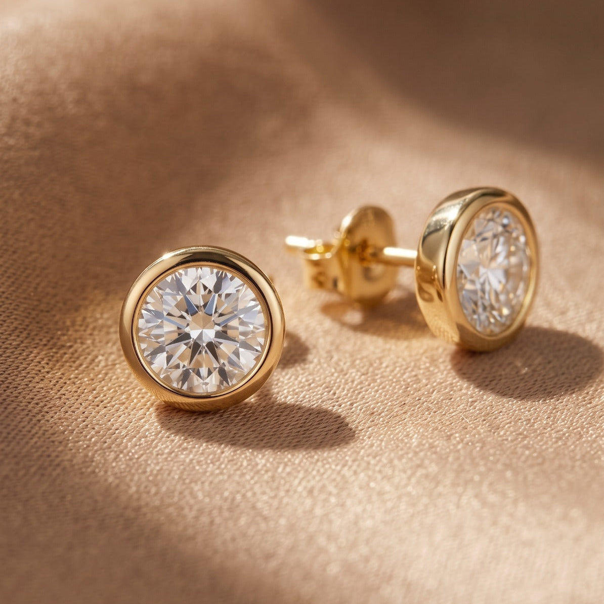 Glamorous Design Gold Plated Crystal Stones Earrings For Girls/Women