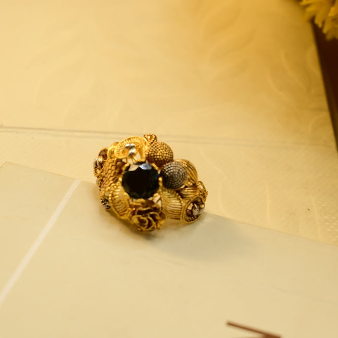 Elegant Unique Design Gold Plated Ring For Girls/women