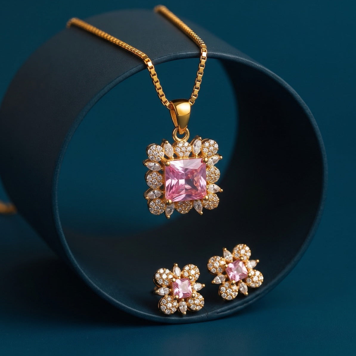 Luxury Design Gold Plated Crystal Stones Necklace Set for Girls/Women