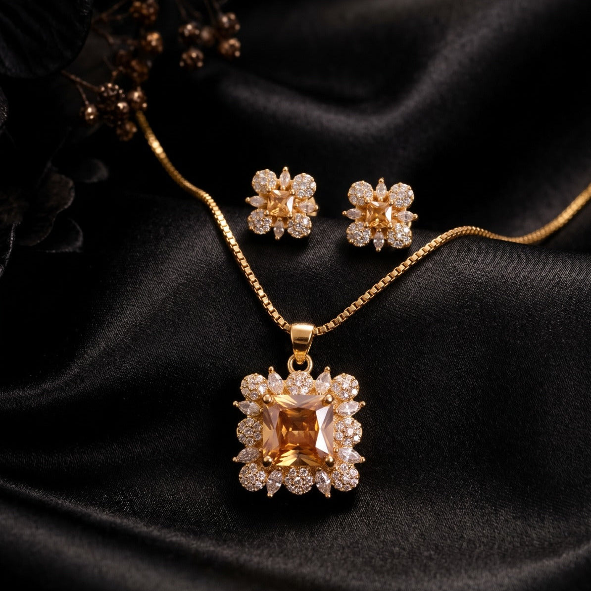 Luxury Design Gold Plated Crystal Stones Necklace Set for Girls/Women