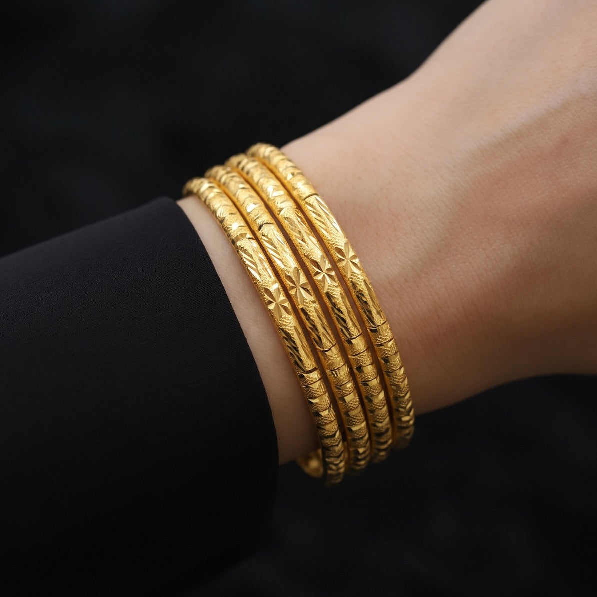 Glamorous Unique Design Gold Plated 4pc Bangle Set for Girls/Women