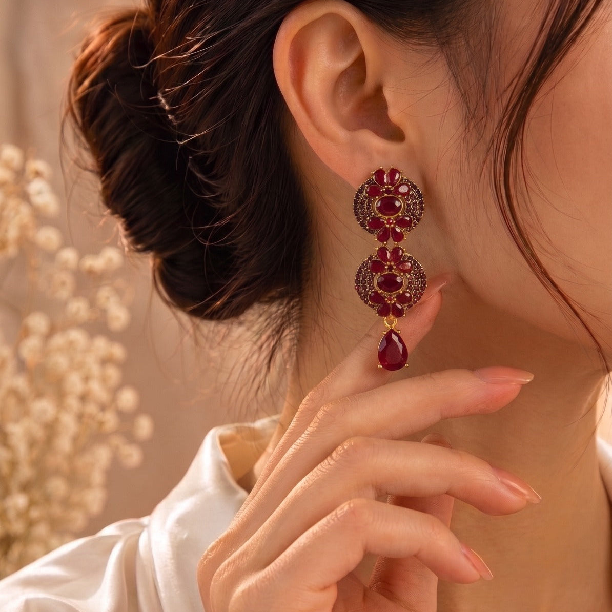 Dazzling Design Gold Plated Crystal Stones Earring For Girls/women