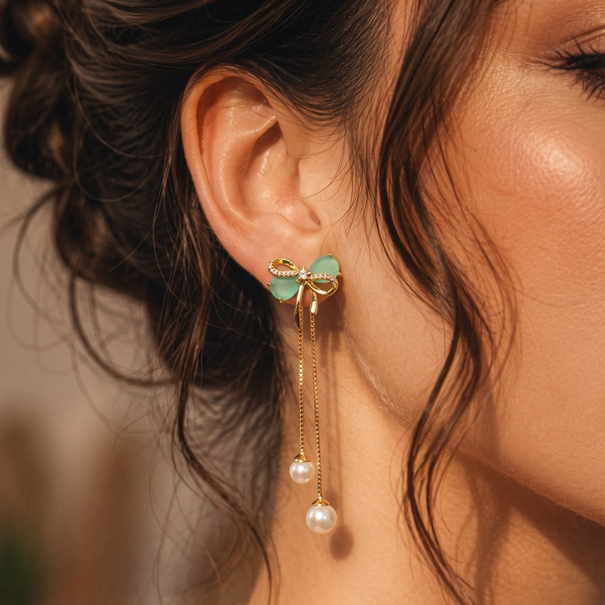 Beautiful Design Gold Plated Crystal Stones Earring For Girls/women