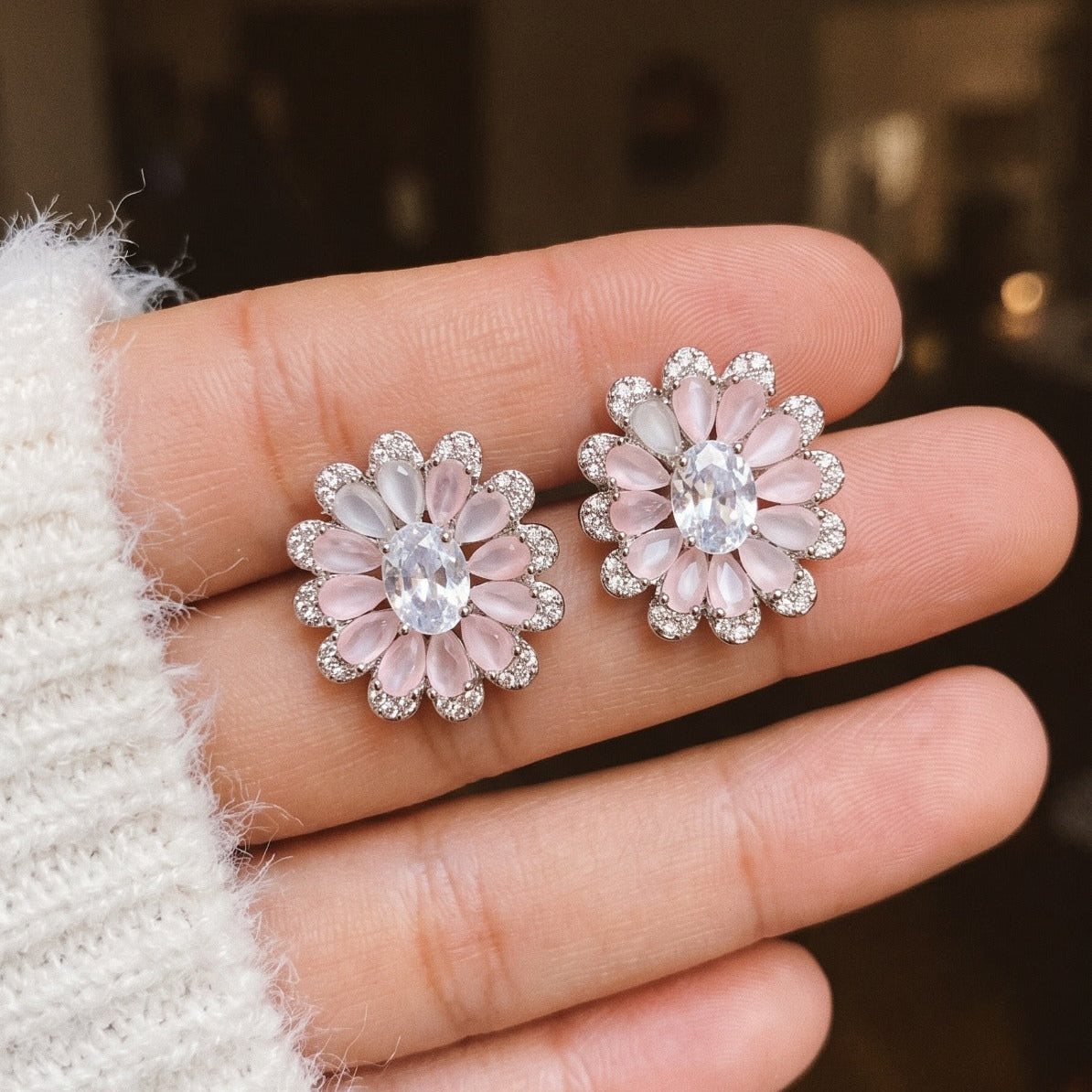 Stylish Design Silver Plated Crystal Stones Earring For Girls/women