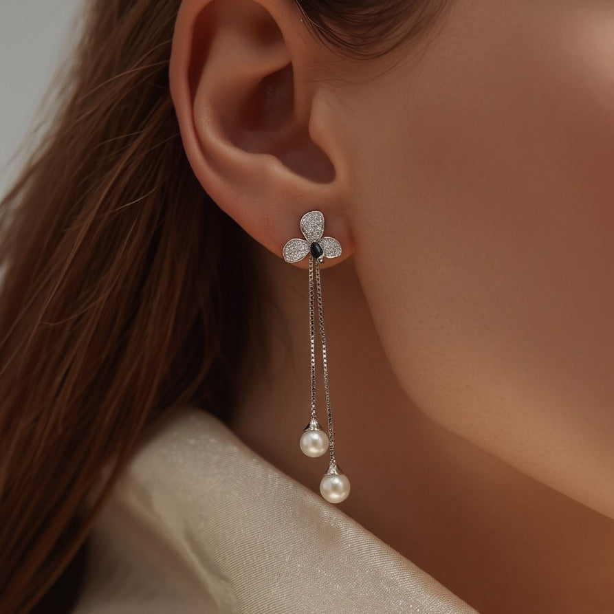 Charming Design Silver Plated Crystal Stones Earring For Girls/women