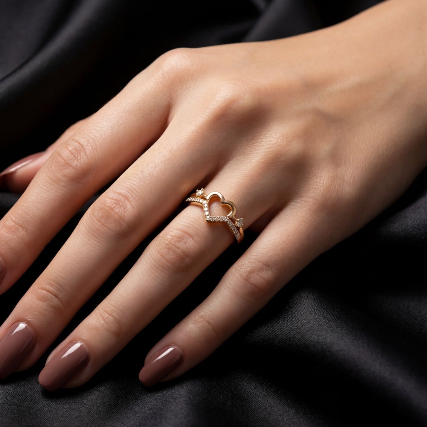 Fancy Design Gold Plated Crystal Stones Ring For Girls/Women