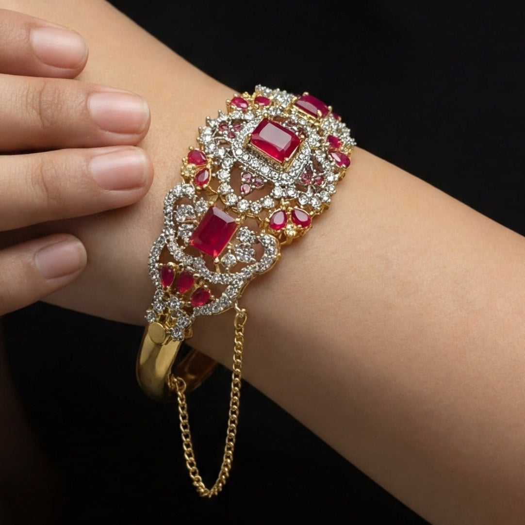 Beautiful Unique Design Gold Plated Crystal Stones Bangle for Girls/Women