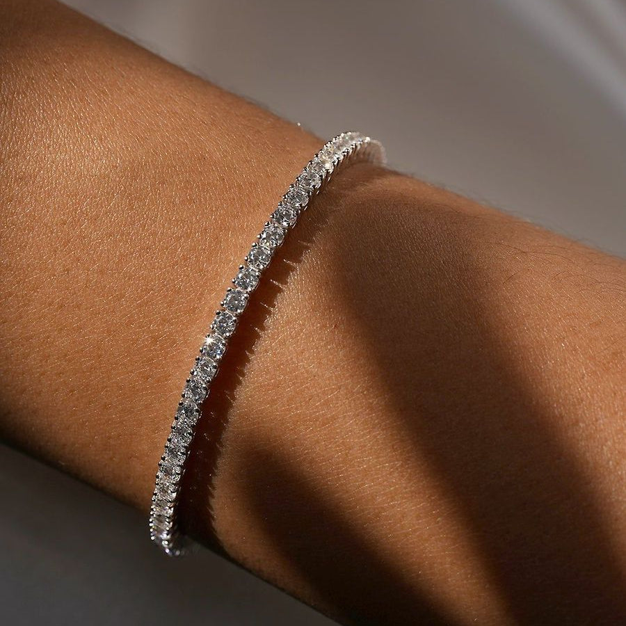 Diamond Cut Stones Exquisite Tennis- Bracelet