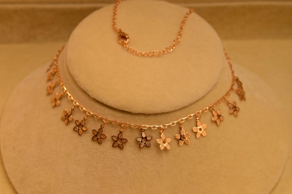 Luxury Glamorous Star Design Long Chain for Girls/Women