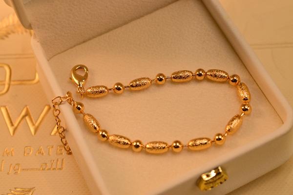 Luminous Unique Design Gold Plated Anklet for Girls/Women