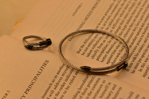 Elegant Unique Design Silver Plated Bracelet and Ring Set for Girls/Women