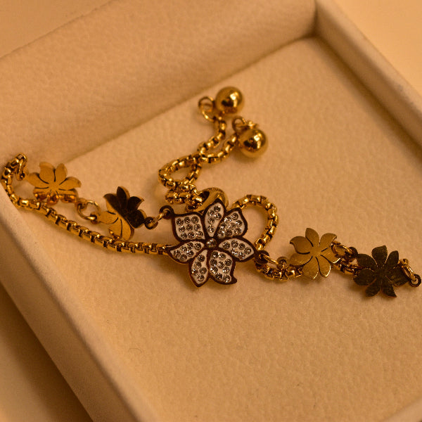 Dazzling Flower Design Gold Plated Crystal Stones Bracelet for Girls/Women