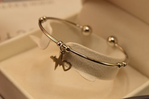 Elegant Stylish Heart Beat Silver Bangle Bracelet for Girls/Women