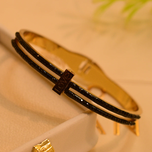 Glamorous Design Gold Plated Crystal Stones Bracelet for Girls/Women