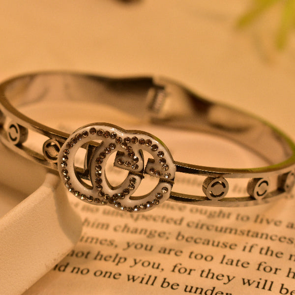 Luxury Unique Design Crystal Stones Bracelet for Girls/Women