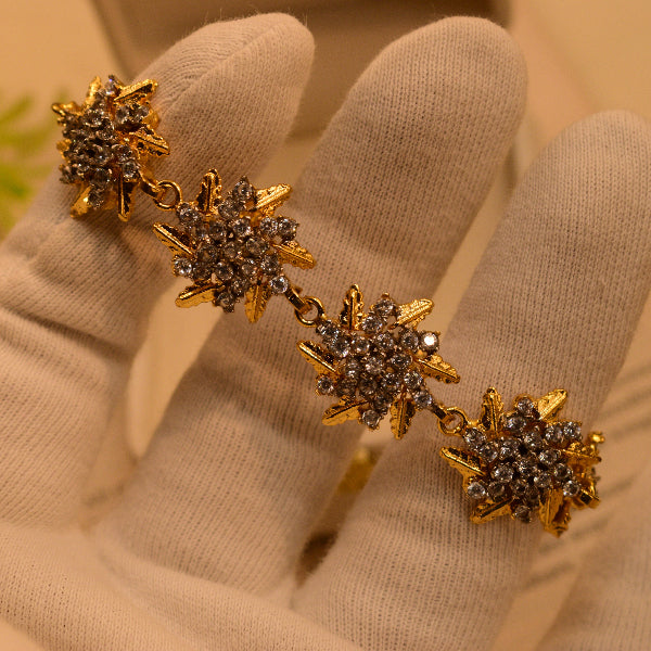 Dazzling Unique Design Gold Plated Real Stones Bracelet for Girls/Women