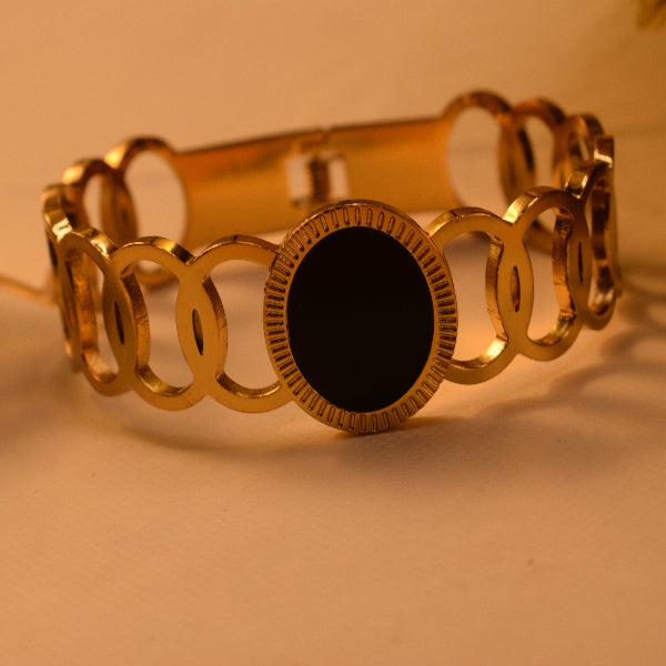 Charming Unique Design Gold Plated Real Stone Bracelet for Girls/Women