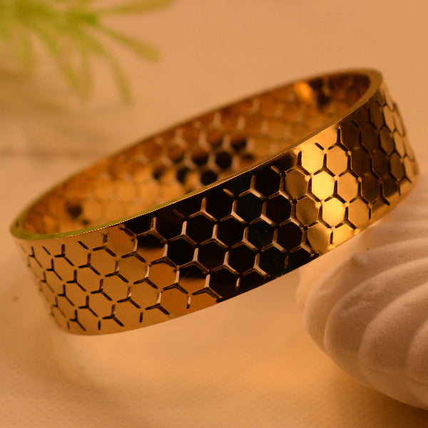 Elegant Unique Design Gold Plated Bracelet for Girls/Women