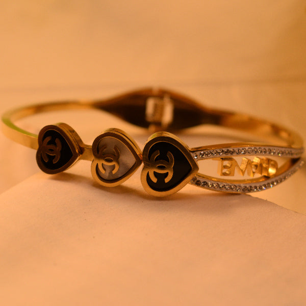 Beautiful Unique Design Gold Plated Crystal Stones Bracelet for Girls/Women